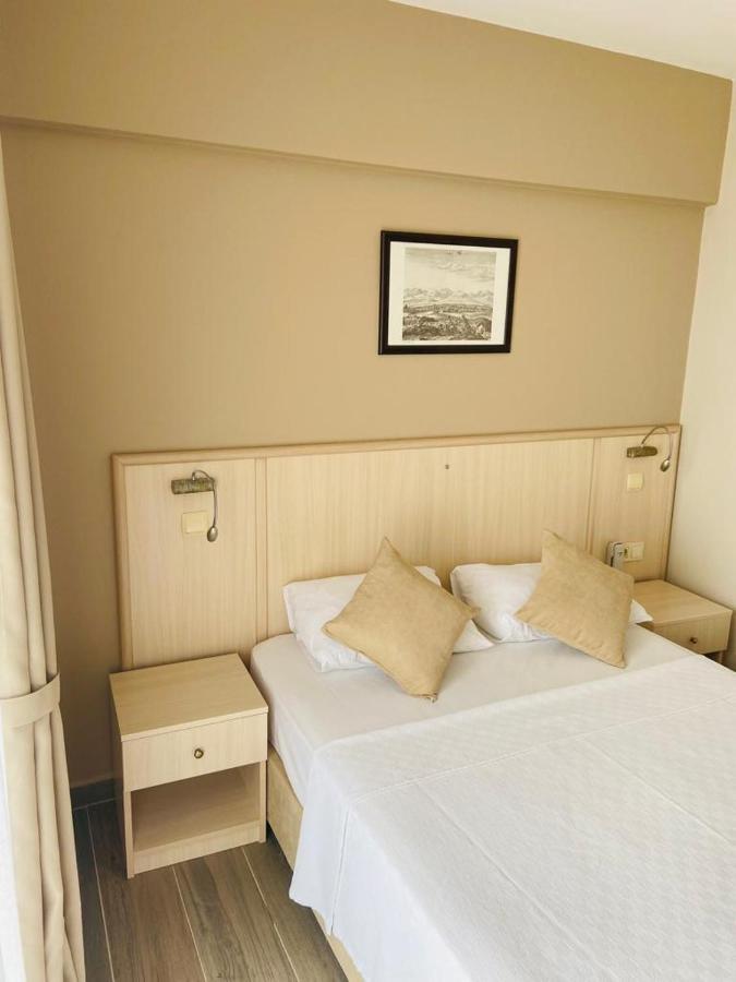 İleri Hotel&Apartments Çeşme Buitenkant foto