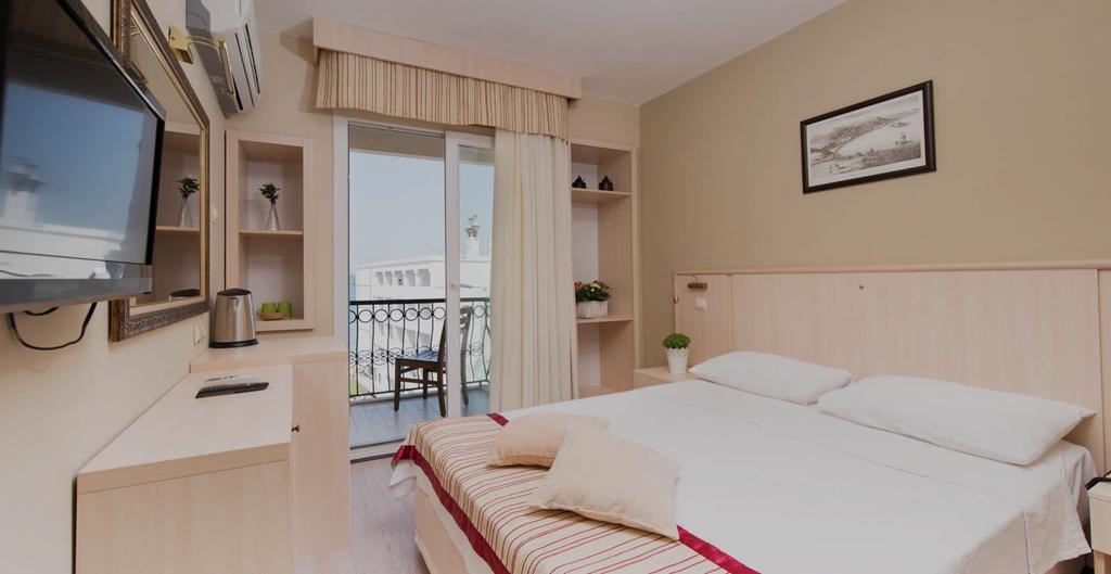 İleri Hotel&Apartments Çeşme Kamer foto