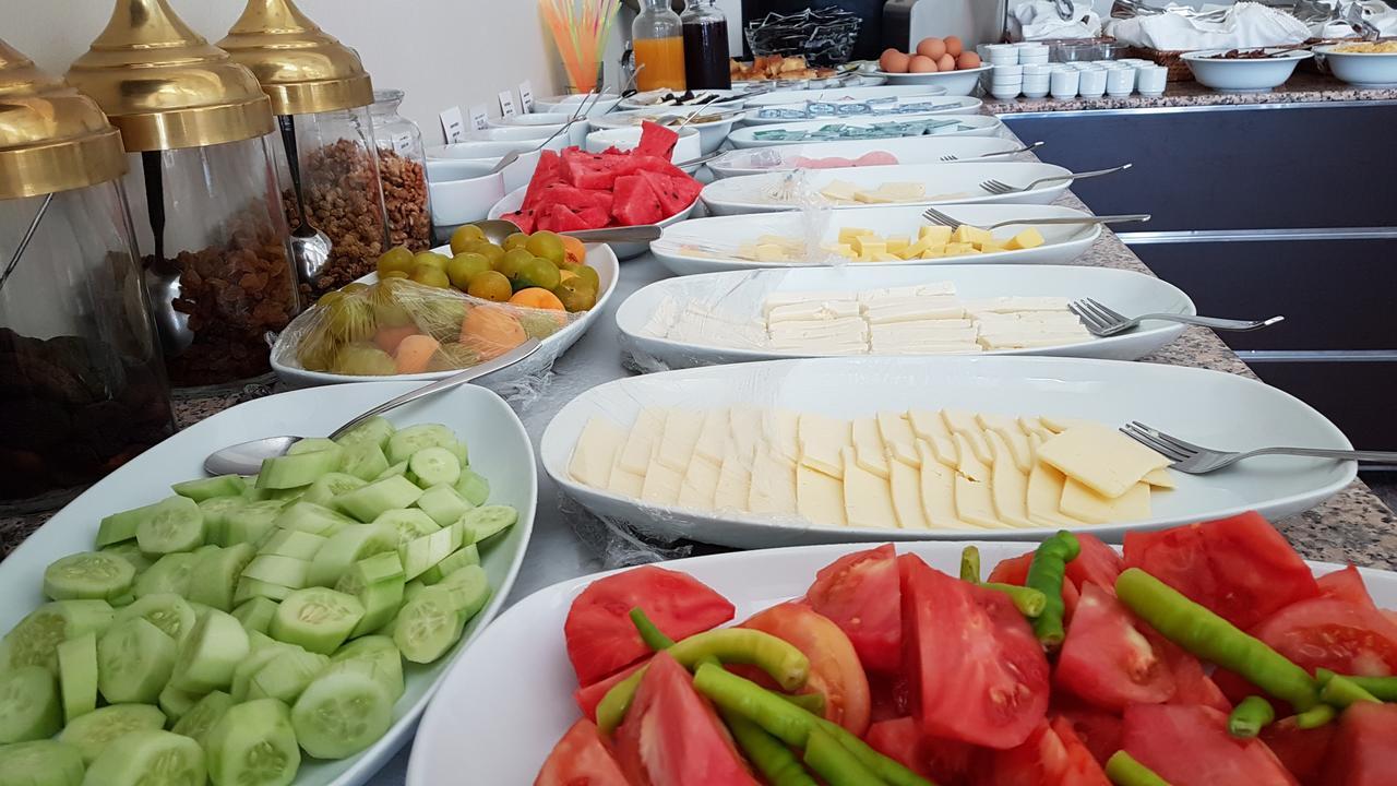 İleri Hotel&Apartments Çeşme Buitenkant foto